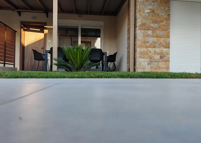 Nyaraló Paradise -nola 2 Nikíti