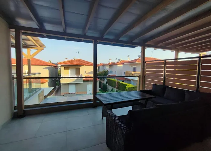 Paradise -nola 2 Nikiti (Sithonia)